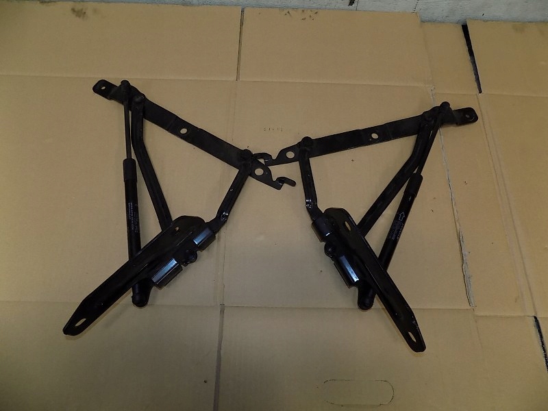 фото №1, Jaguar f-type петля петли крышки багажника комплект