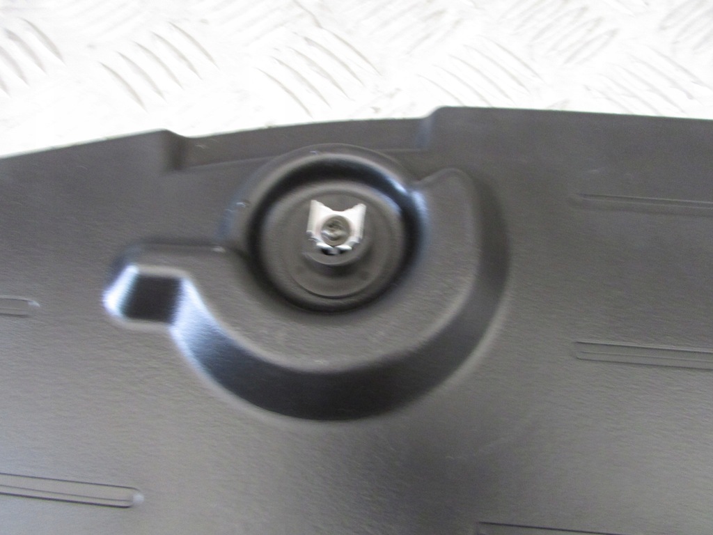 фото №3, Підлога обшивка багажника toyota prius ii 07r