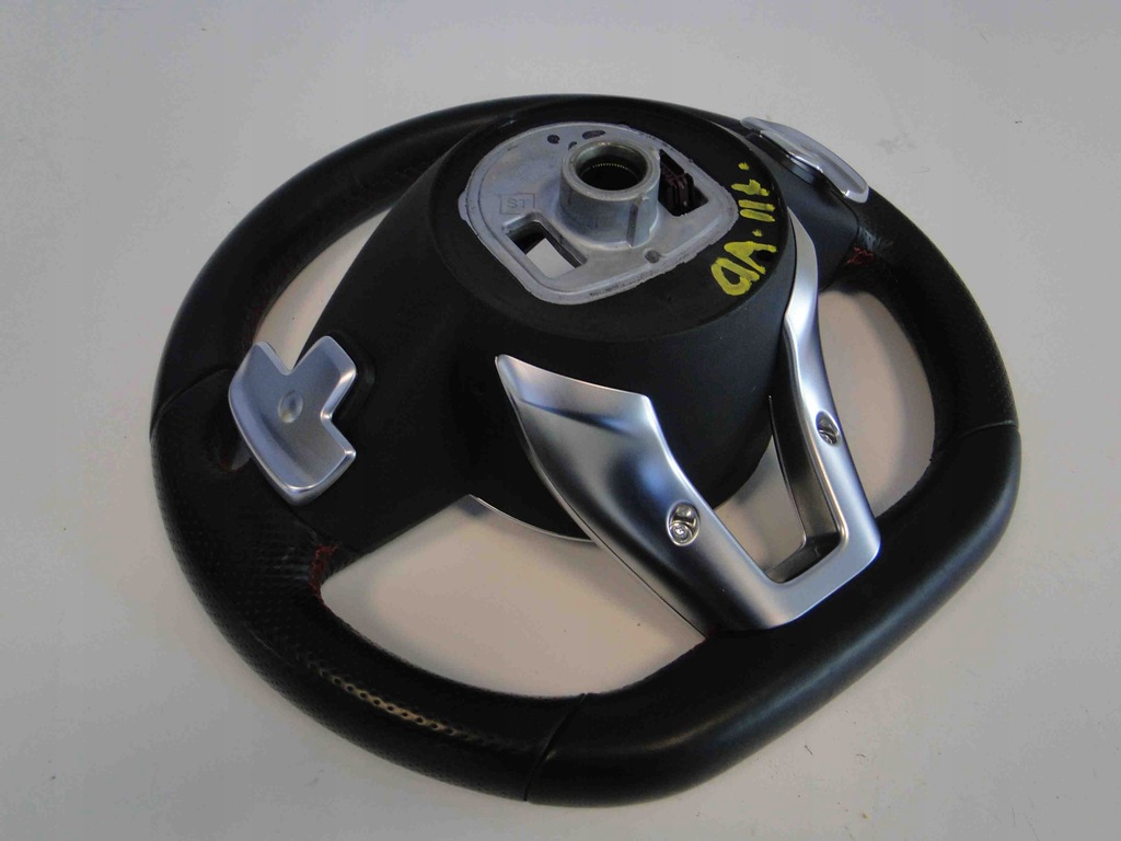 фото №12, Mercedes gla x156 воздуховод amg руль 156