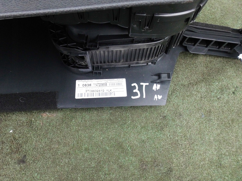 фото №7, Подлокотник туннель skoda superb ii 3t кожа czarna