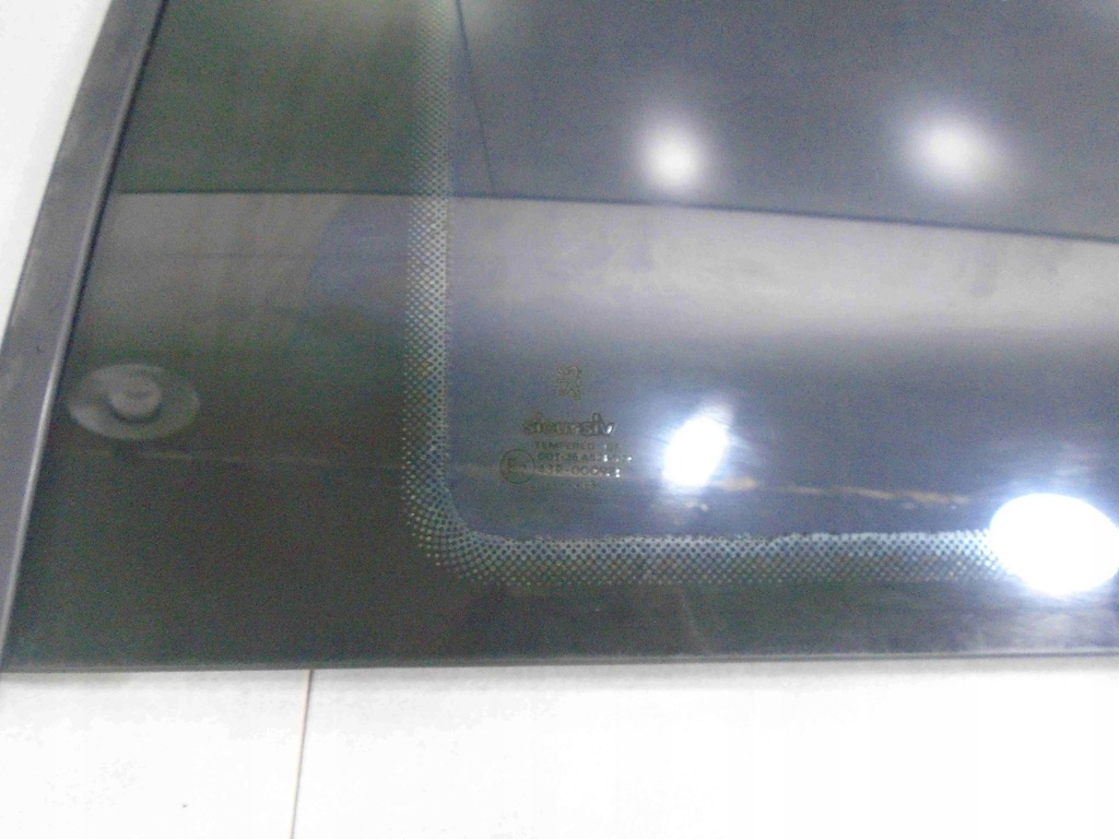 фото №3, Стекло кузовная боковая левый задняя 406 coupe