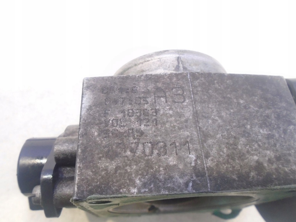 фото №4, Дросельна заслінка volvo s40 i 1.8 16v 115km 1270311