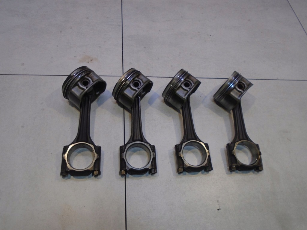 фото №1, Поршень шатун vw golf iv 1.6 058