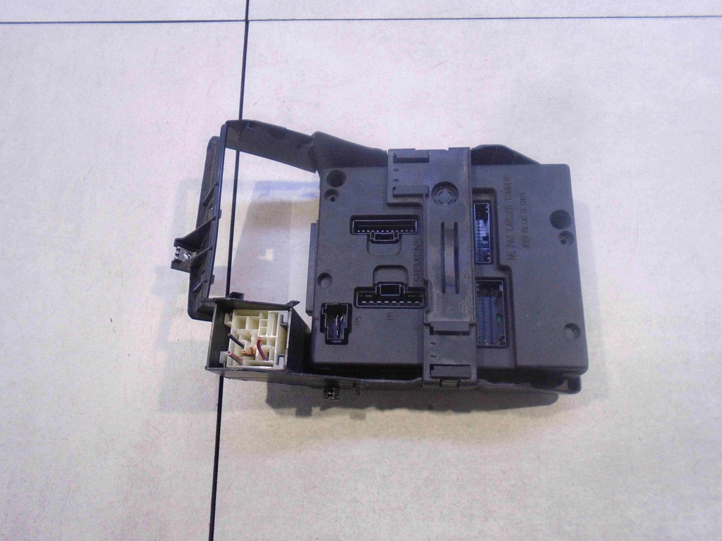 фото №4, Коробка модуль bsi renault scenic i 1.6 7700436247