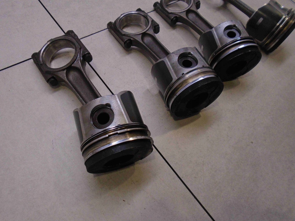 фото №5, Поршень шатун peugeot 406 2.0 hdi