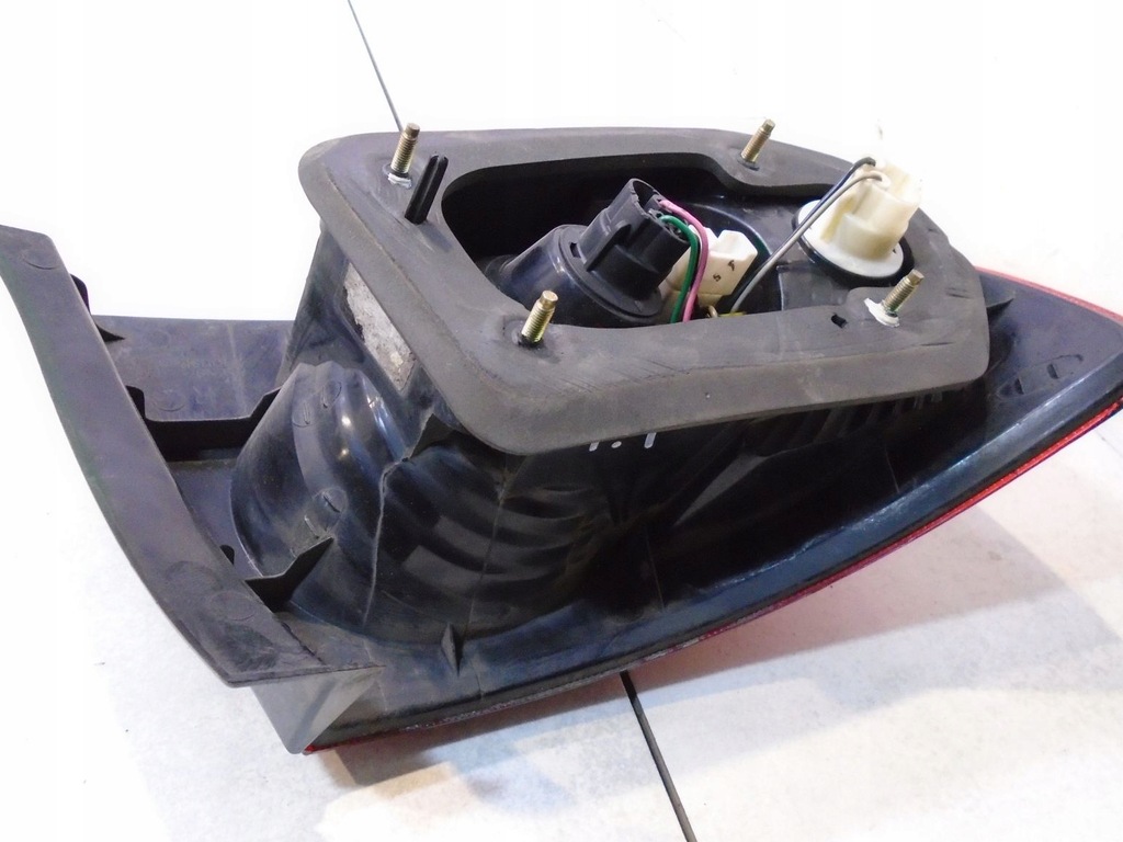 фото №5, Лампа правий задня hyundai elantra iii хетчбек