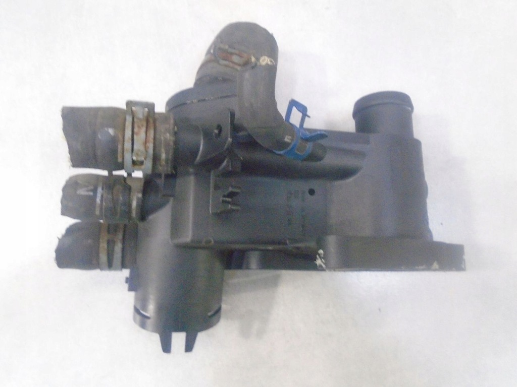 фото №5, Корпус термостата vw lupo 1.0 8v 032121111