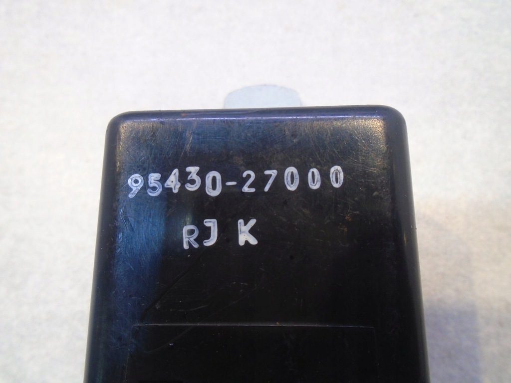 фото №4, Реле hyundai coupe i 2.0 95430-27000