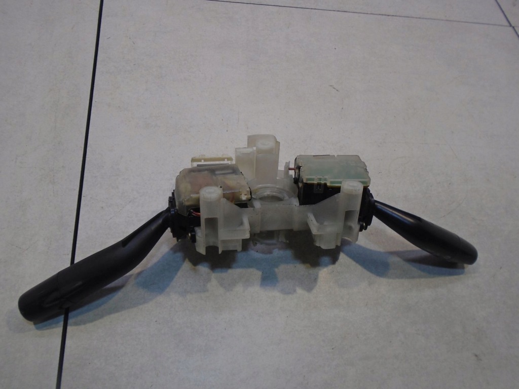 фото №1, Перемикач комбінований mazda premacy 2.0ditd 4ge6t