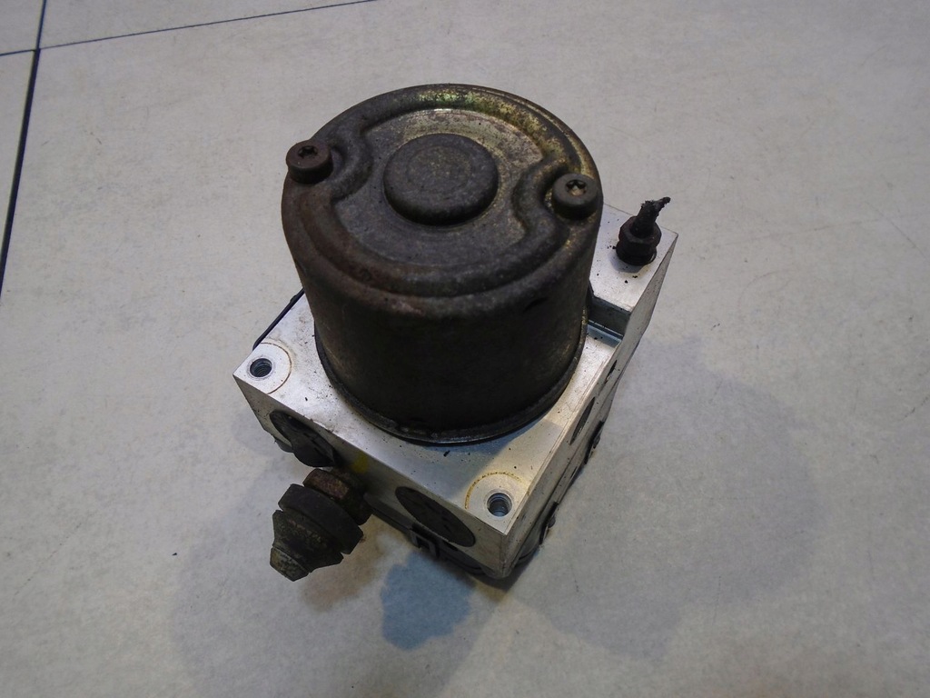 фото №7, Насос abs mazda premacy 2.0 ditd c100437az