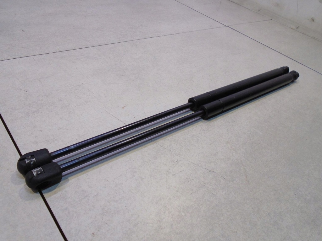 фото №4, Амортизатори кришки ford focus mk2 комплект