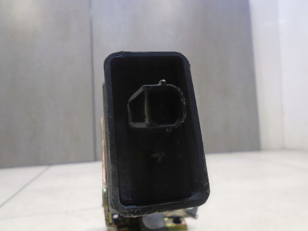 фото №7, Замок дверь левый перед space star i 2 контакты