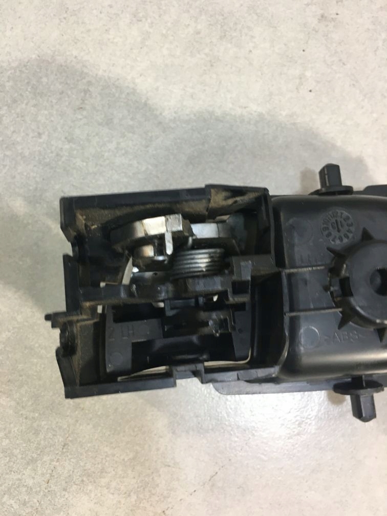 фото №3, Ручка внутренняя левая auris ii 692060d270