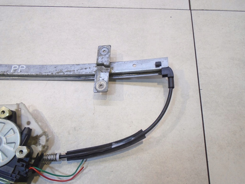 фото №4, Подъемник стекло правый перед volvo s40