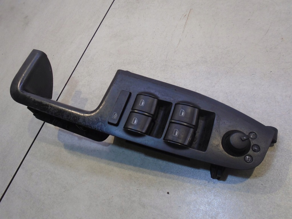 фото №4, Перемикач вікон audi a4 b6 2.5tdi 8e1867171b