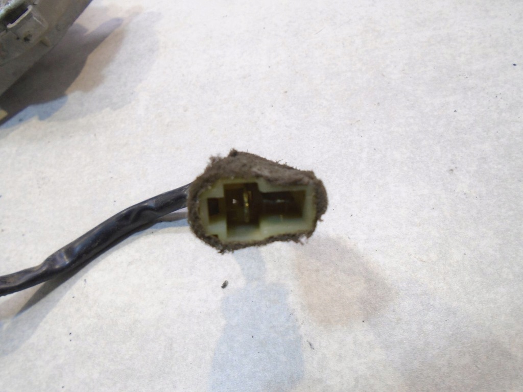 фото №9, Підйомник скло правий задня kia sportage i