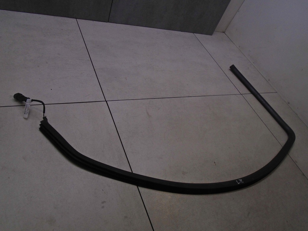 фото №6, Прокладка дверь левый перед alfa romeo 147 1.6 5d