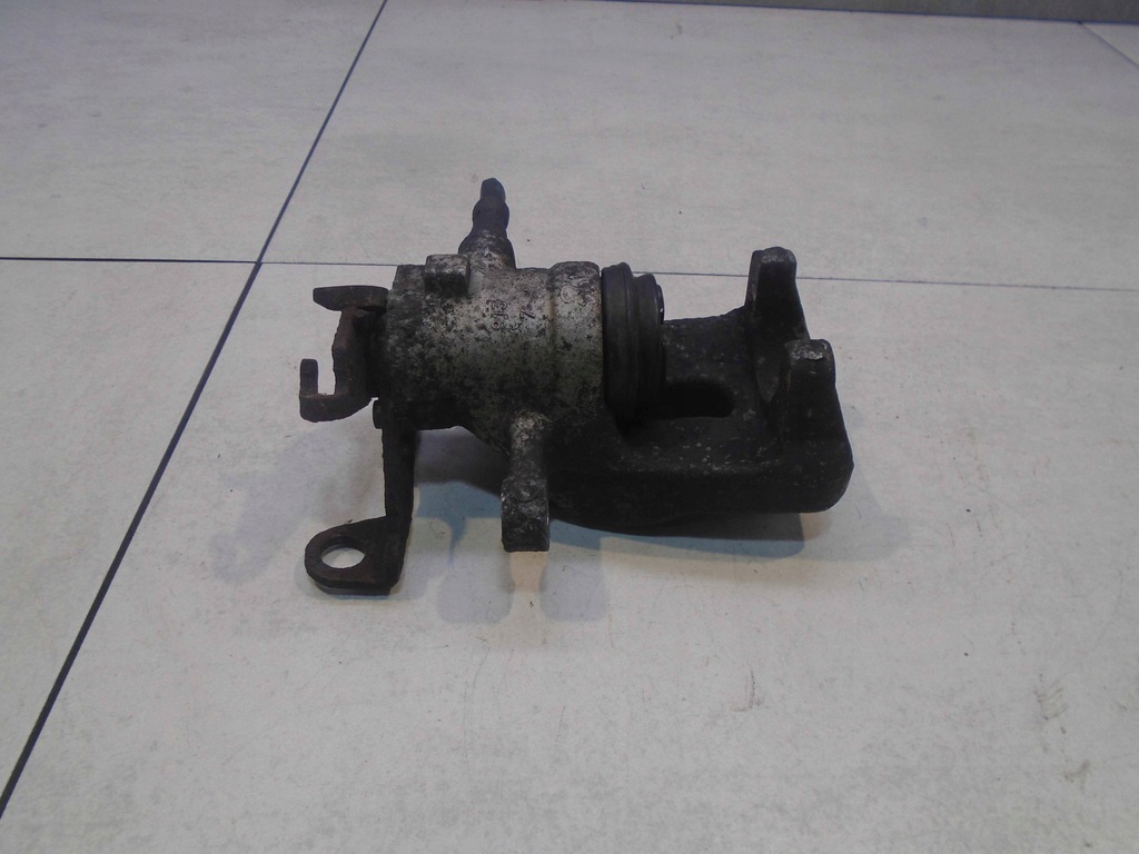 фото №4, Суппорт тормозной правый задняя alfa romeo gt ii 1.9jtd