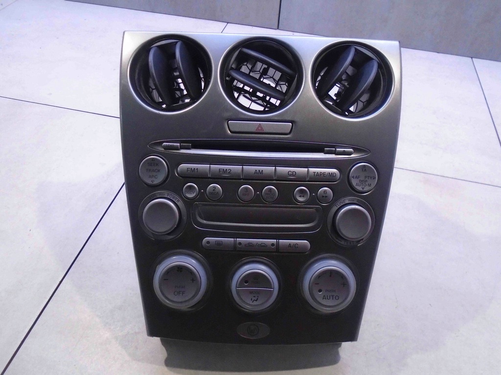 фото №1, Радіопрогравач з cd mazda 6 gj6j66dsxg02