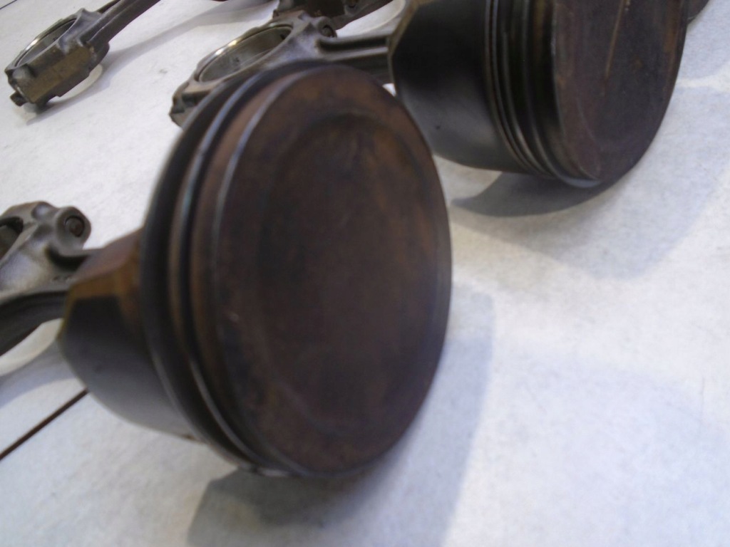 фото №8, Поршень шатун focus mk1 2.0 16v