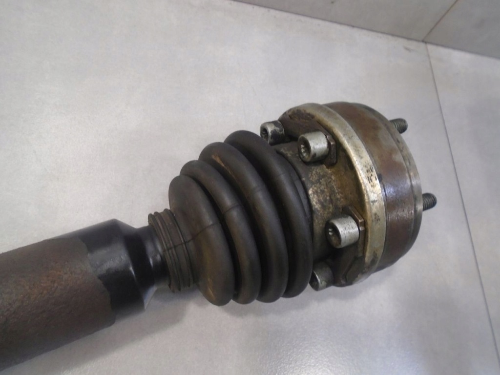 Купить Приводной вал правая длинная vw golf iv 1.4 16v 1j0407272f