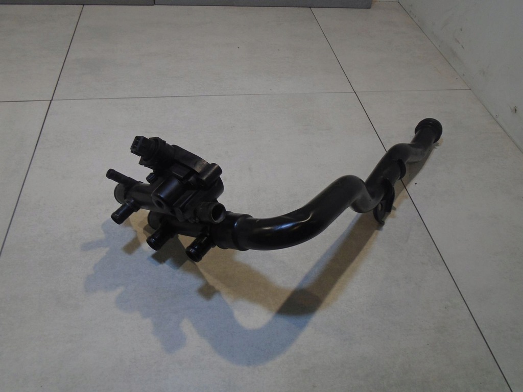 фото №1, Корпус термостата renault espace iv 8200262235