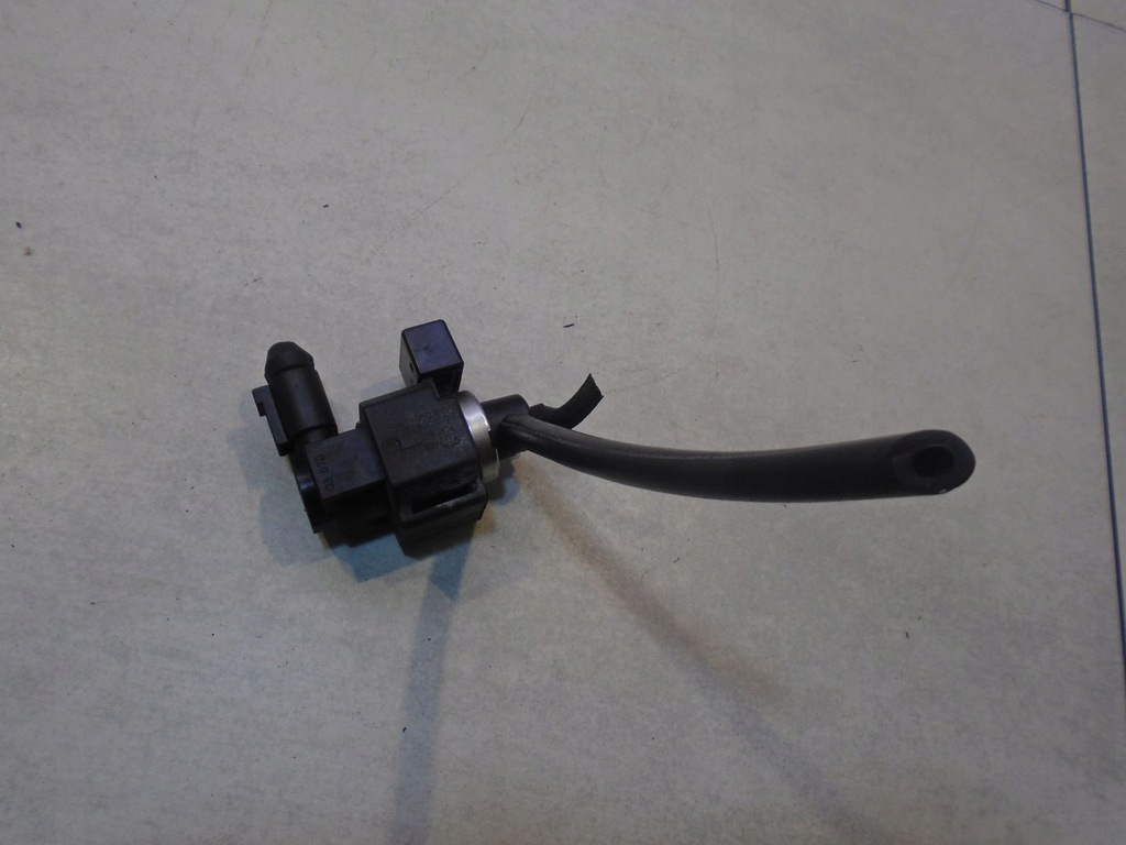 фото №5, Клапан вакуумa audi a4 b6 2.5tdi 059906629a