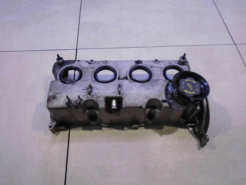 фото №1, Кришка клапанів mazda 6 i 2.0 citd