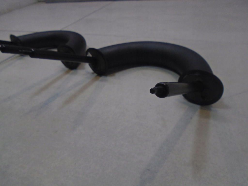 фото №3, Подголовники задняя peugeot 206 cc 1.6