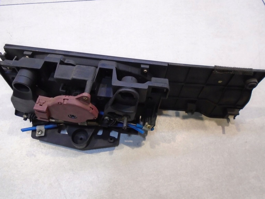 фото №4, Панель обдув alfa romeo 145 111943400