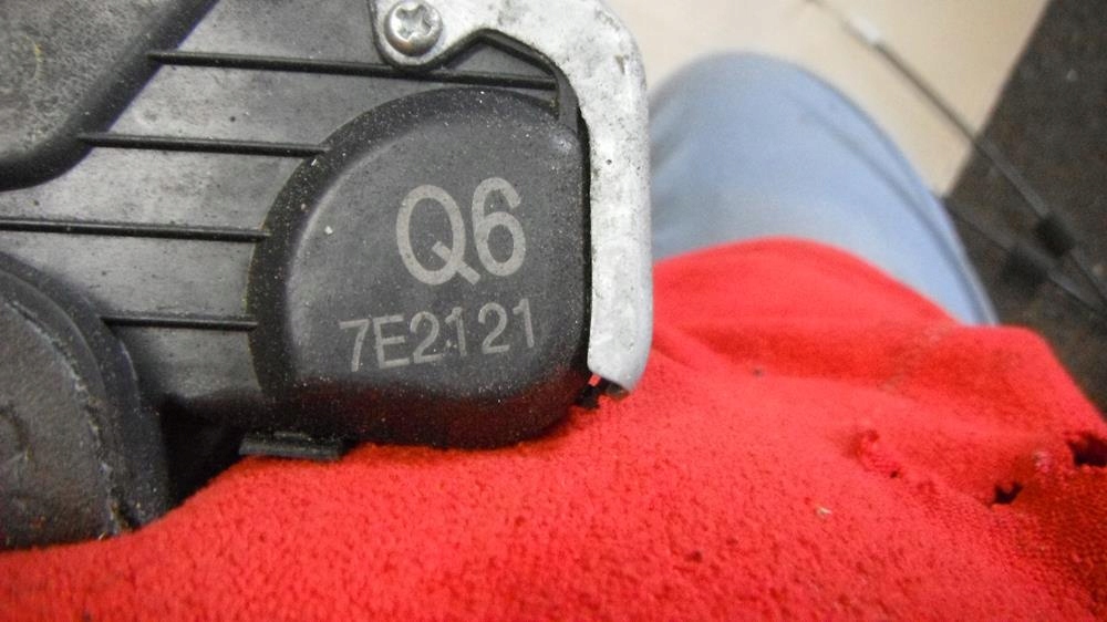 фото №8, Toyota rav4 iii 05-10 замок правый передний q6 10pin