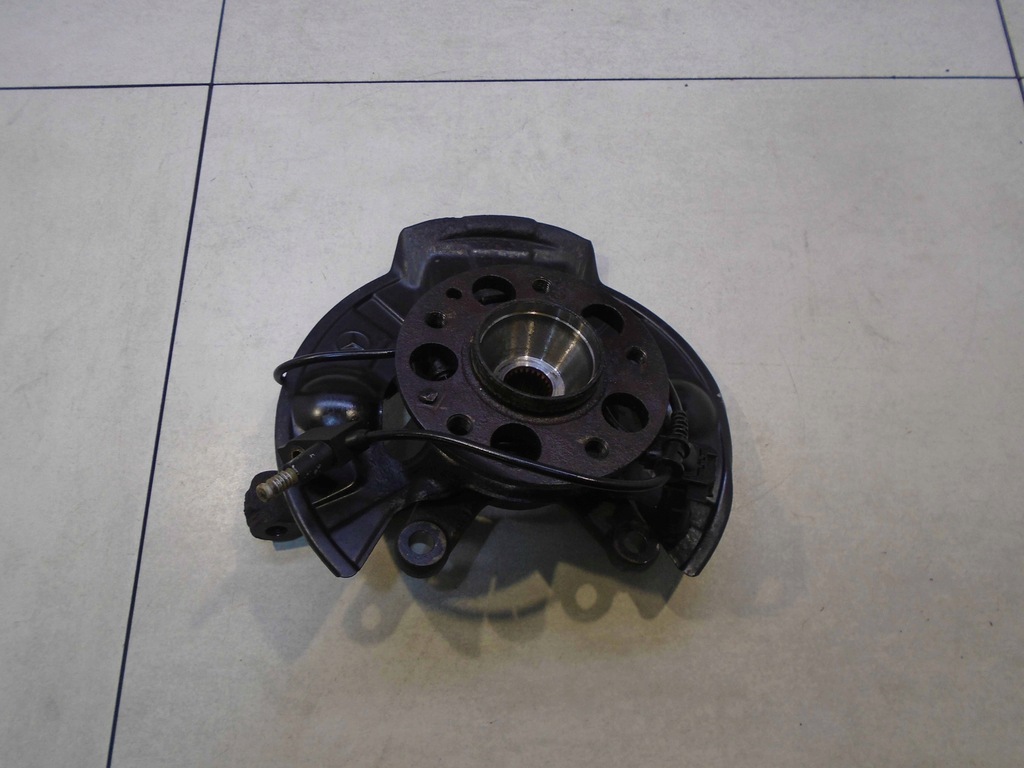 фото №1, Поворотний кулак правий перед mercedes w168 1.4 24 frezy