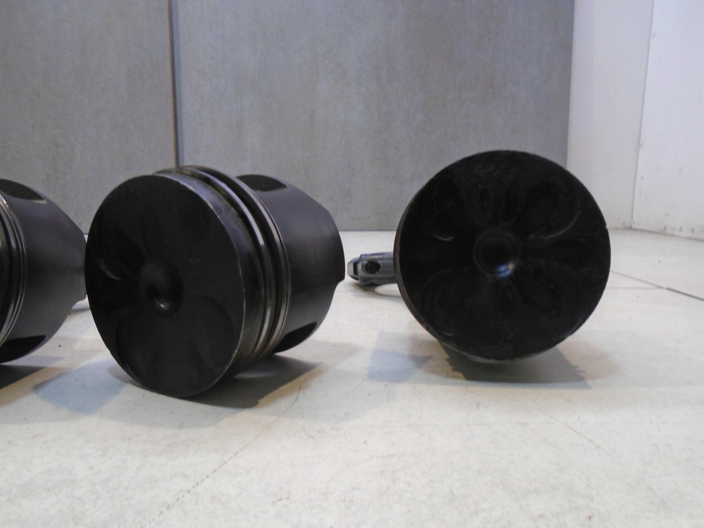 фото №4, Поршень шатун mercedes c klasa w202 2.2d