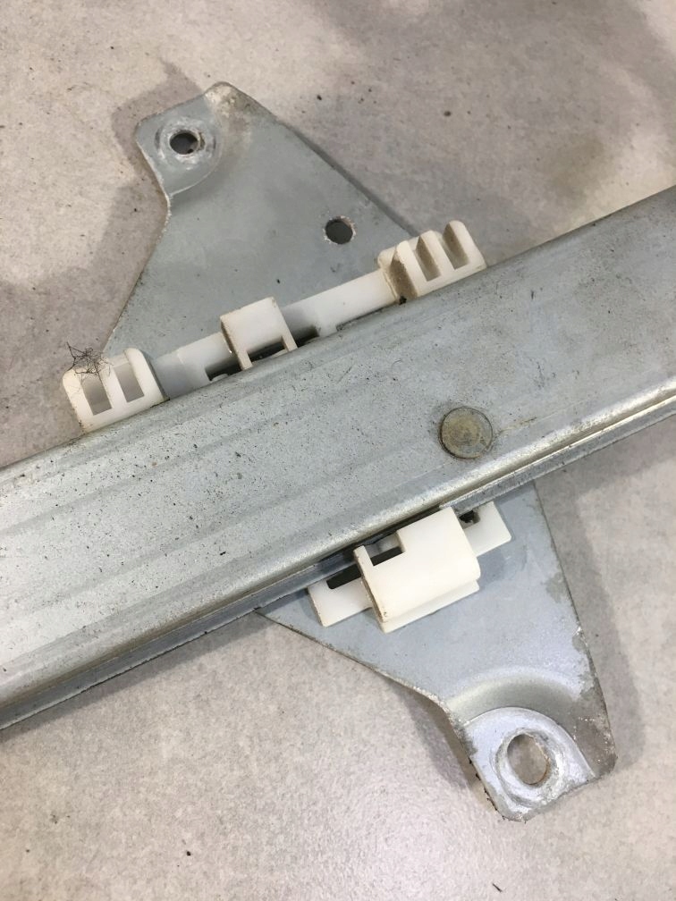 фото №3, Підйомник скло правий задня chevrolet aveo 1.2 t250