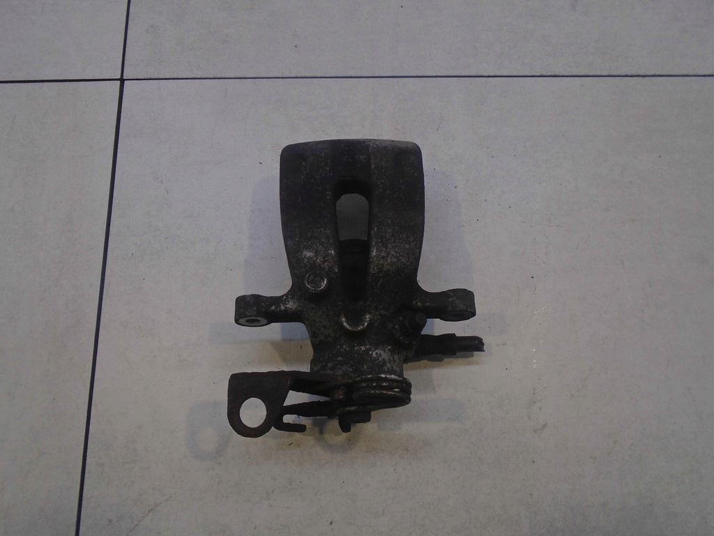 фото №5, Суппорт тормозной правый задняя alfa romeo gt ii 1.9jtd