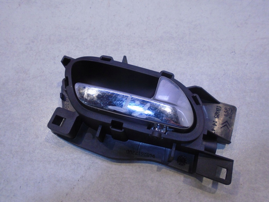 фото №1, Ручка дверь правый задняя peugeot 407 96526177vd