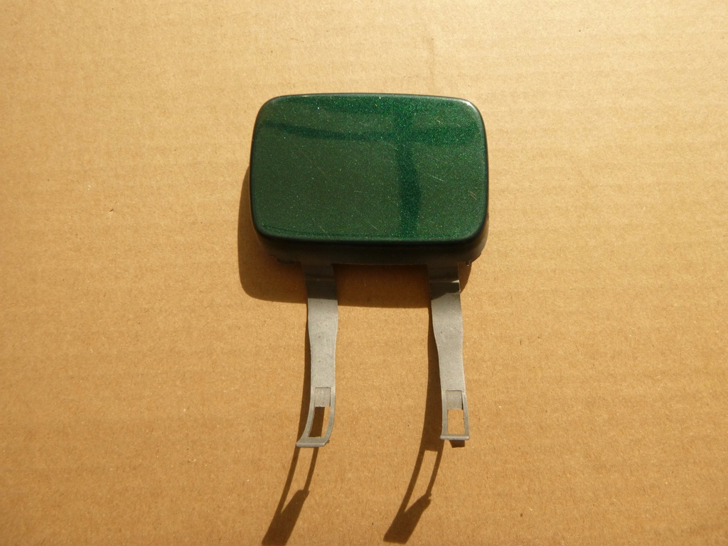 фото №1, Peugeot 406 kombi заглушка фаркоп hak бампер задня