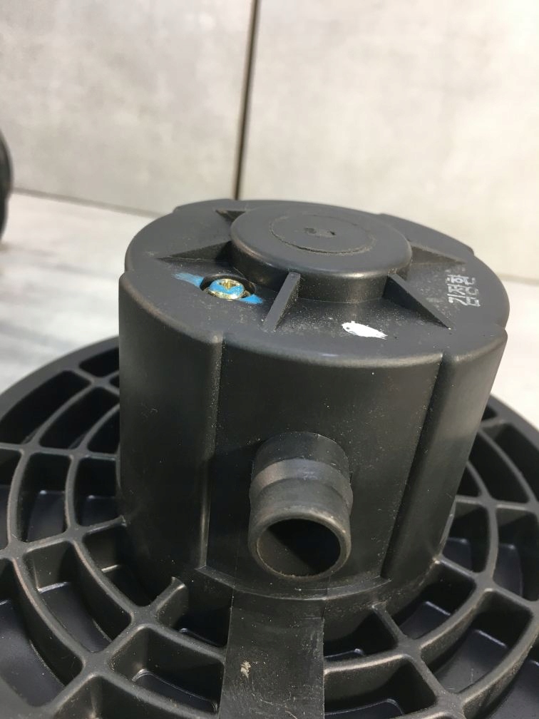 фото №9, Chevrolet оригінальний номер 4051026 повітродувка