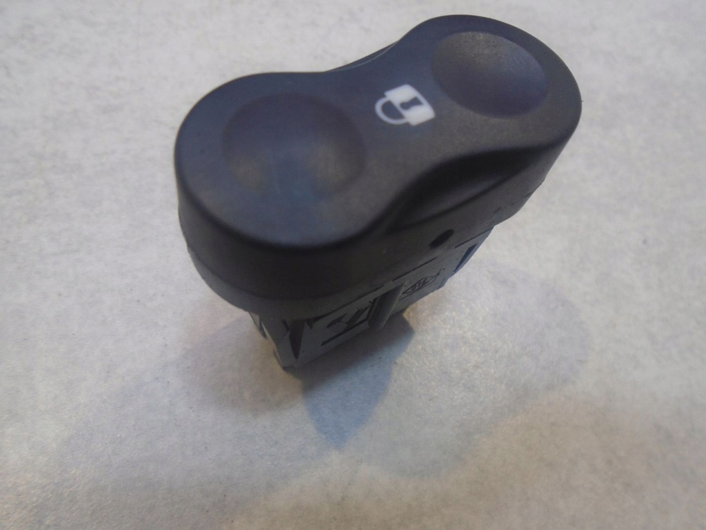 фото №4, Переключатель блокировка дверь dacia logan mcv 1.5 dci