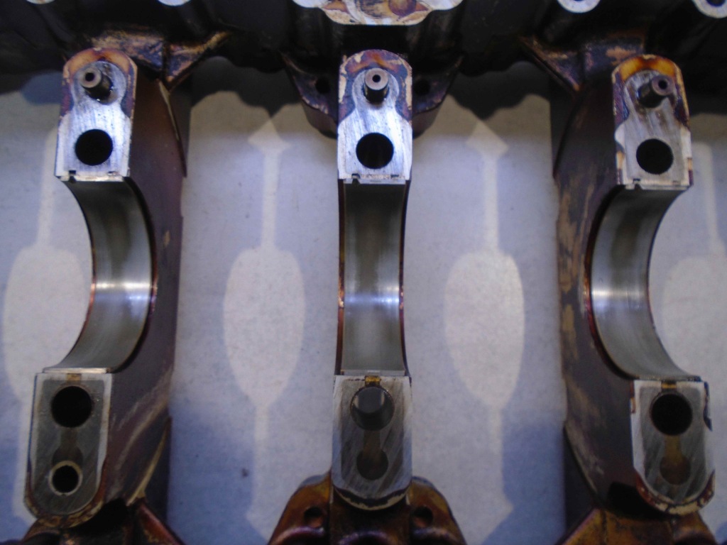 Основа вала колінчастого citroen c5 2.0 16v ew10/d Недорого