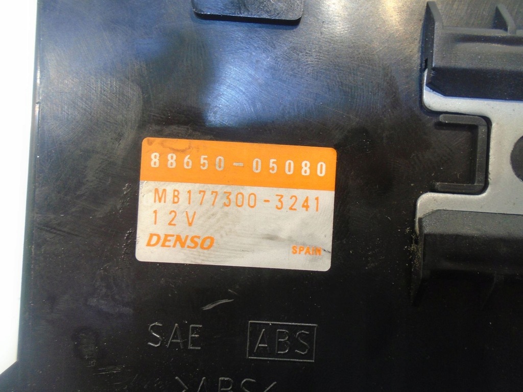 фото №4, Модуль кондиционера toyota avensis t22 8865005080