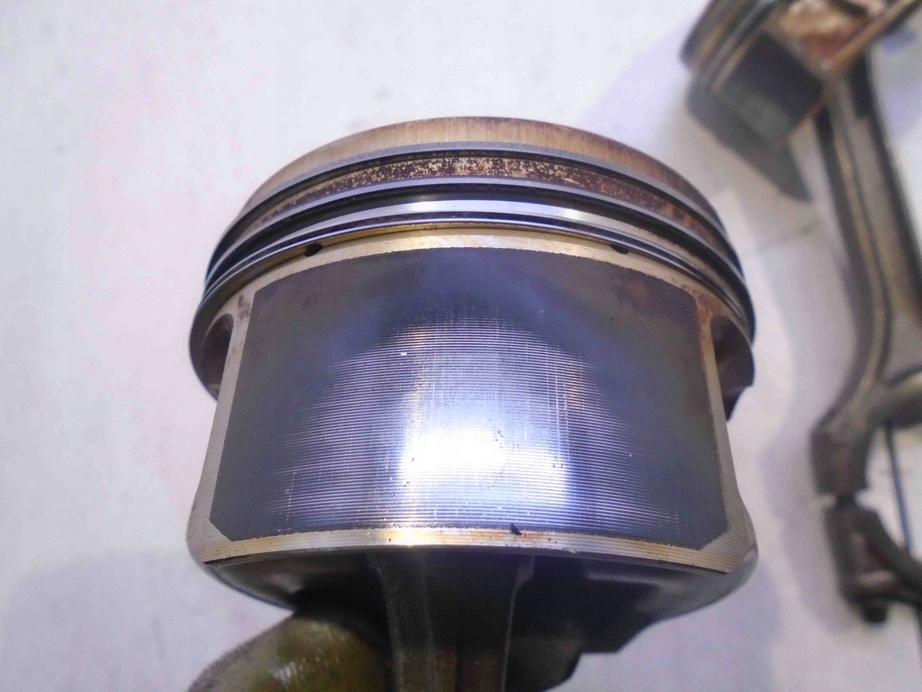 фото №6, Поршень шатун audi a6 c5 2.4 v6 aml