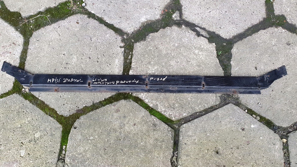 фото №1, Actros молдинг кронштейн проводка электропроводка трубопровод