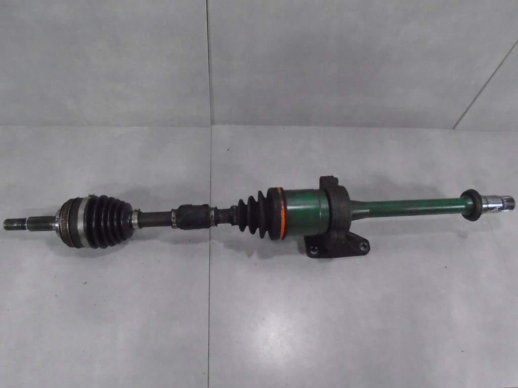 фото №1, Привідний вал права довга toyota corolla e11 2.0 d4d