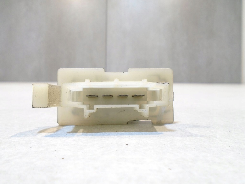 фото №3, Резистор вентилятор dacia logan i 1.5 dci