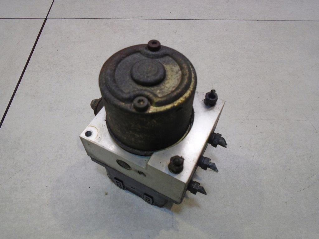 фото №6, Насос abs mazda premacy 2.0 ditd c100437az