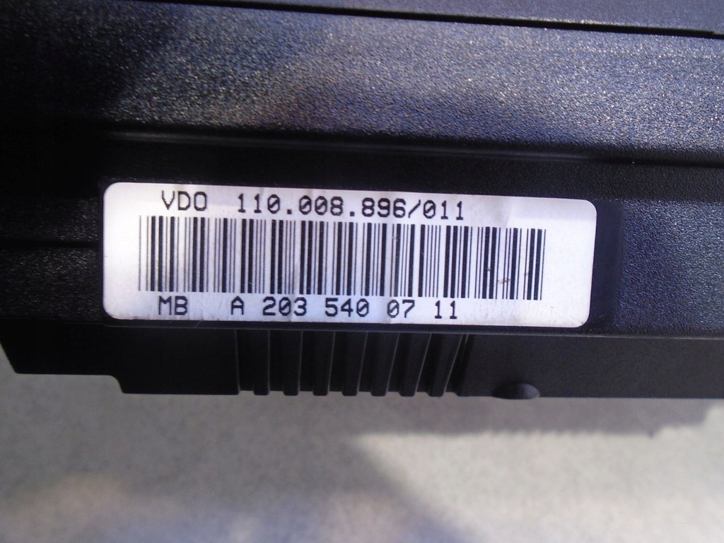 фото №11, Счетчик приборы mercedes w203 c200 2.0 a2035400711