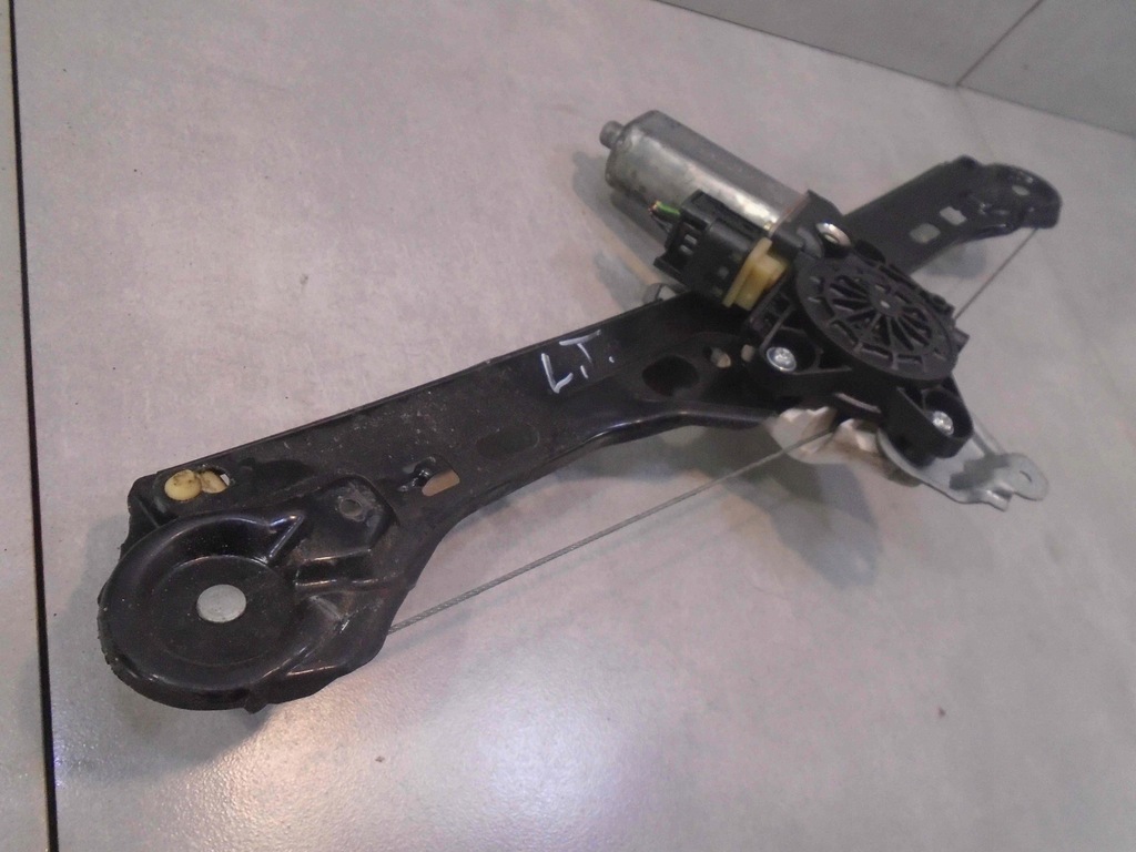 фото №6, Подъемник стекло левый задняя mercedes w203 a2038202942