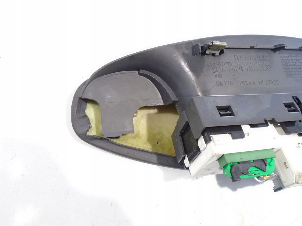 фото №3, Приборная панель дисплей renault laguna ii 8200025909