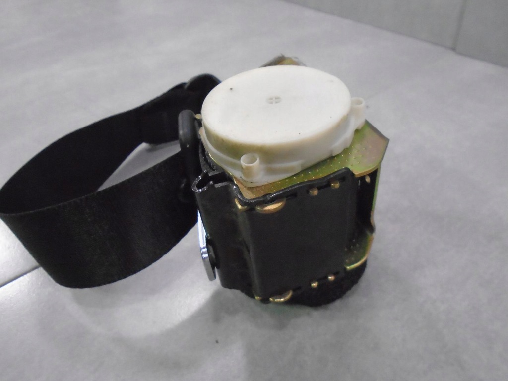 фото №3, Pas безопасности левый задняя focus 2 4m51a611b68ag